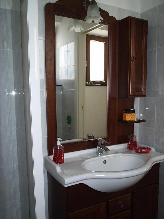 Elicrim Hotel Santo Stefano di Magra Kamer foto