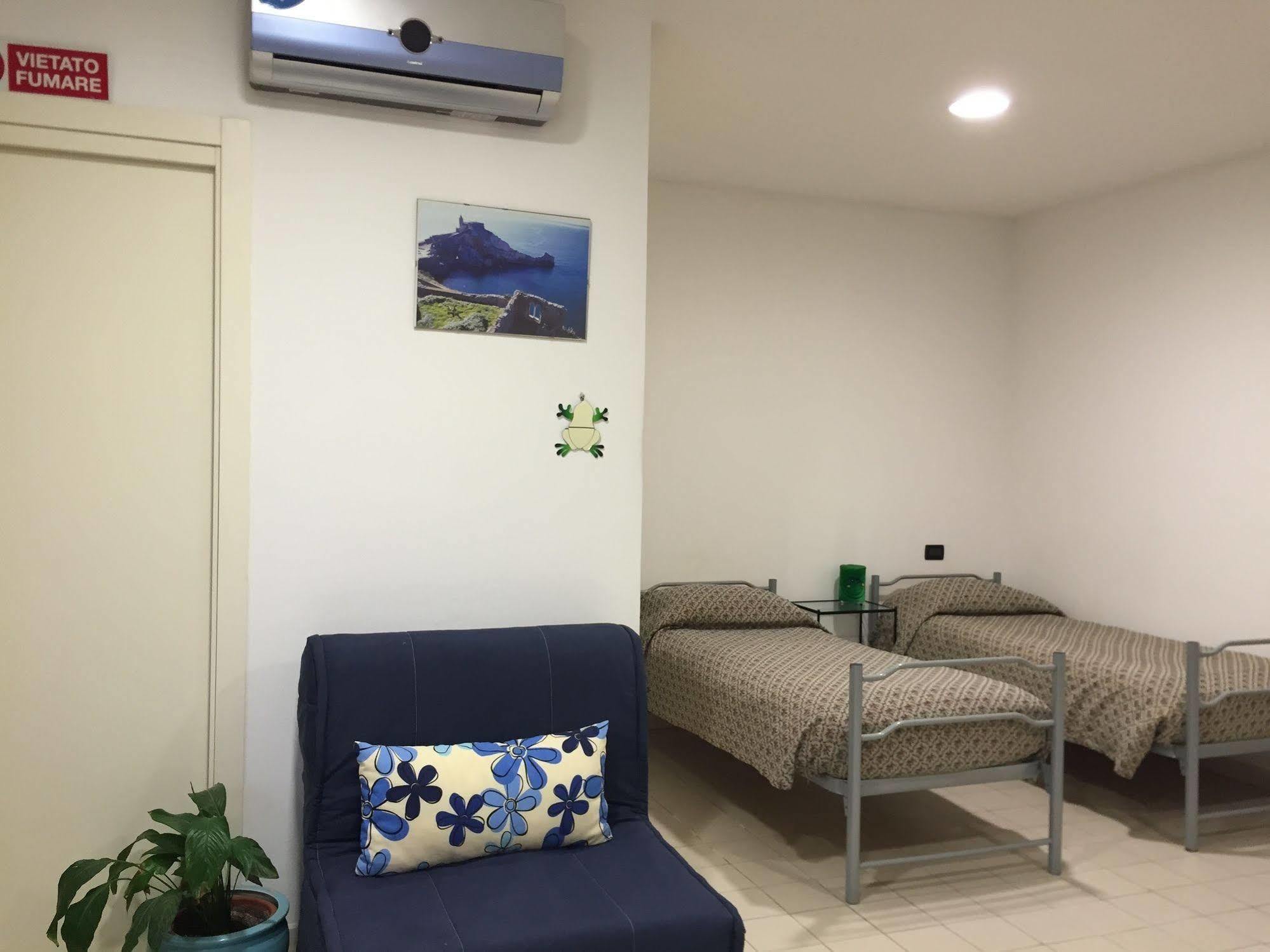 Elicrim Hotel Santo Stefano di Magra Buitenkant foto